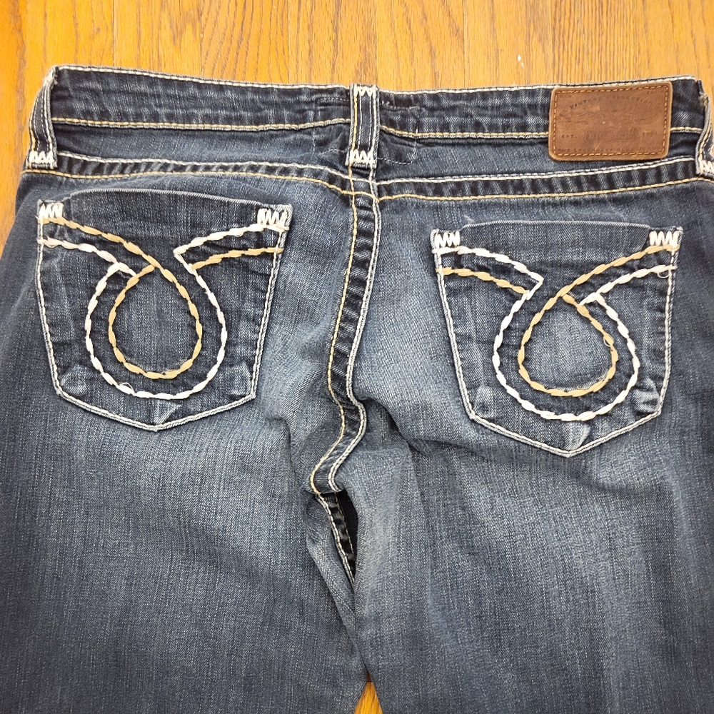 Big Star liv boot Women's Sz 32R blue jeans.  Read
